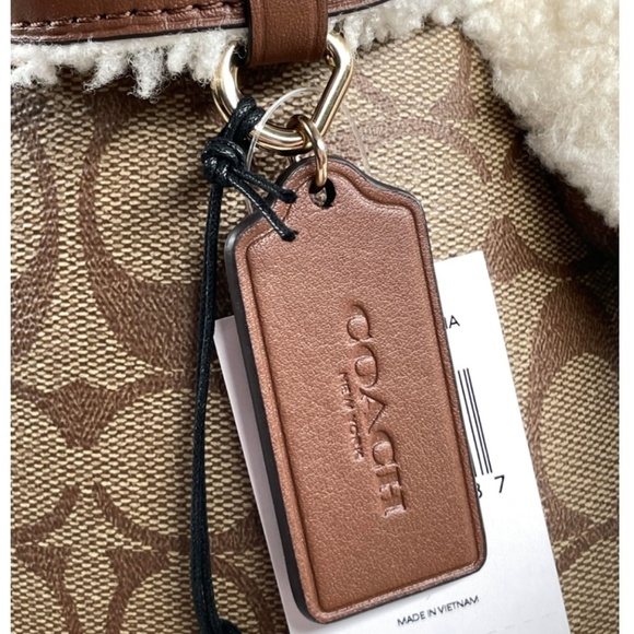 LARGE COACH COLLECTIBLE LEATHER & SHEARLING BEAR IN SIGNATURE CANVAS F75528 - Picture 9 of 12